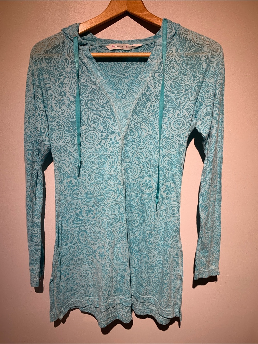 Athleta Medium Aqua Floral Print Hooded Bathing Suit Cover up